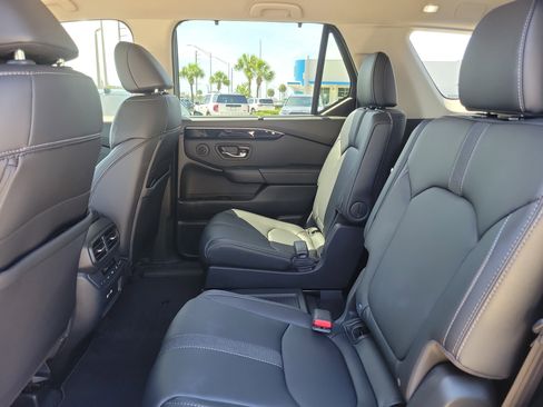Certified 2023 Honda Pilot EX-L image 12