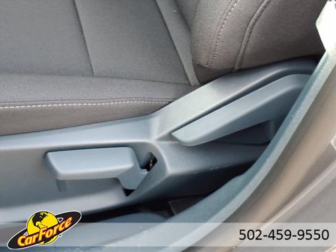 Used 2025 Ford Maverick XL w/ Equipment Group 101A image 18