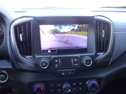 Certified 2023 GMC Terrain AT4 w/ Infotainment Package II AWD/4WD image 31