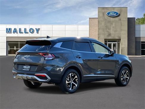 Used 2024 Kia Sportage EX image 2