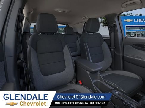 New 2026 Chevrolet TrailBlazer LT w/ LT Cold Weather Package FWD image 16