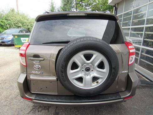 Used 2012 Toyota RAV4 4WD w/ Value Pkg image 5