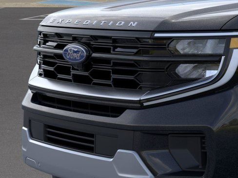 New 2026 Ford Expedition Platinum AWD/4WD image 17