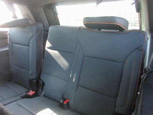 New 2026 GMC Yukon AT4 image 14