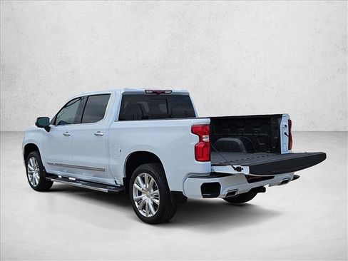 New 2026 Chevrolet Silverado 1500 High Country w/ Technology Package AWD/4WD image 9
