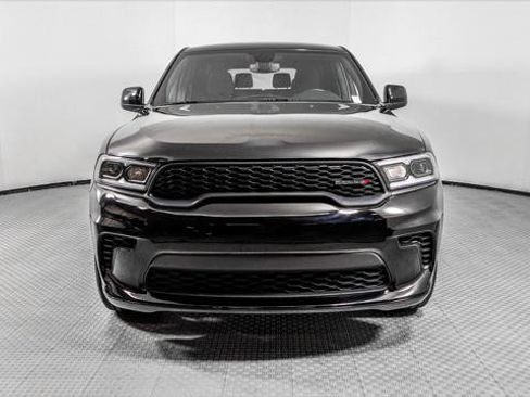Used 2023 Dodge Durango GT RWD image 12