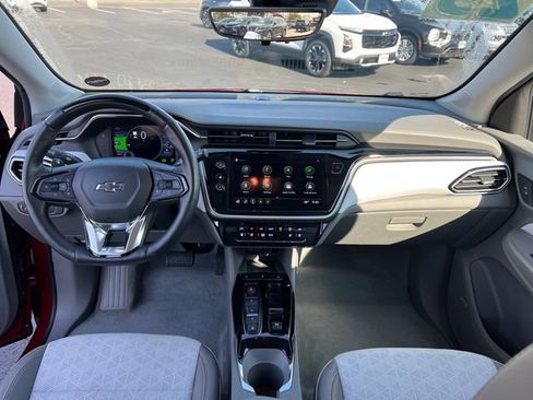 Certified 2023 Chevrolet Bolt EUV Premier w/ Sun & Sound Package FWD image 14