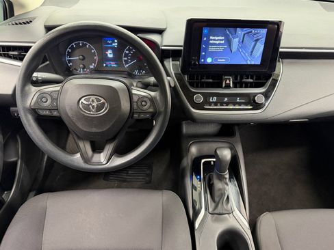 Used 2024 Toyota Corolla LE FWD image 27