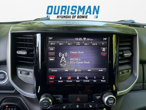 Used 2019 RAM 1500 Big Horn AWD/4WD image 17