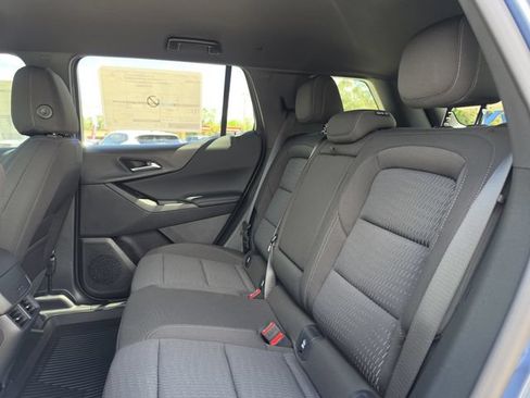 New 2027 Chevrolet Equinox LT FWD image 17