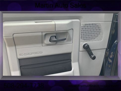 Used 2013 Ford E-350 and Econoline 350 Super Duty RWD image 7