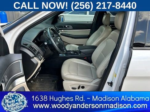 Used 2019 Ford Explorer XLT w/ Equipment Group 202A FWD image 17
