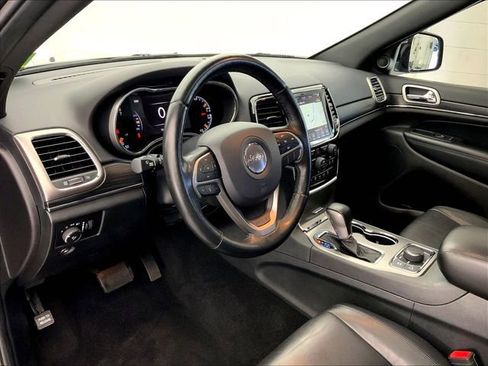 Used 2020 Jeep Grand Cherokee Limited image 14