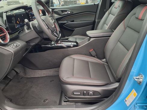 New 2026 Chevrolet Trax RS w/ Sunroof Package image 6