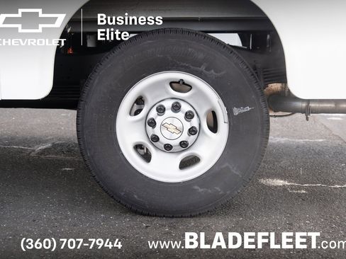 New 2024 Chevrolet Express 3500 w/ Power Convenience Package image 11