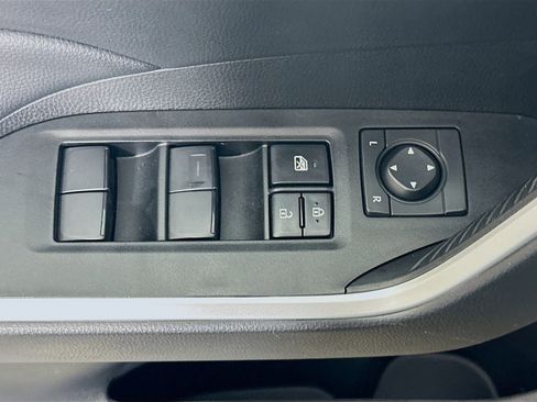 Used 2024 Toyota RAV4 LE image 15