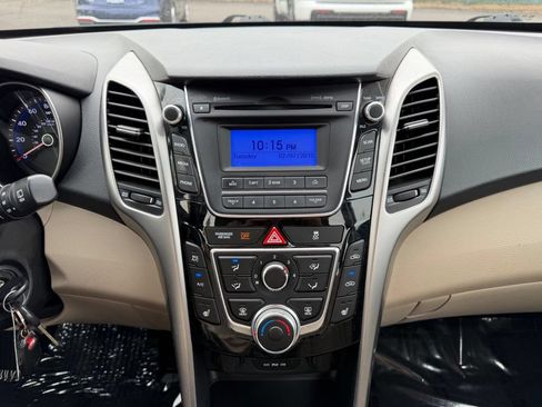 Used 2013 Hyundai Elantra GT FWD image 21