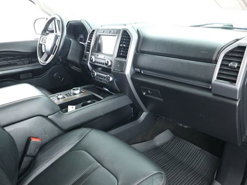Used 2021 Ford Expedition Platinum image 26