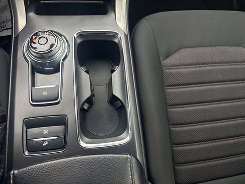 Certified 2019 Ford Fusion SE image 38