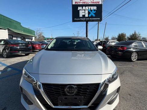 Used 2023 Nissan Sentra SV FWD image 2