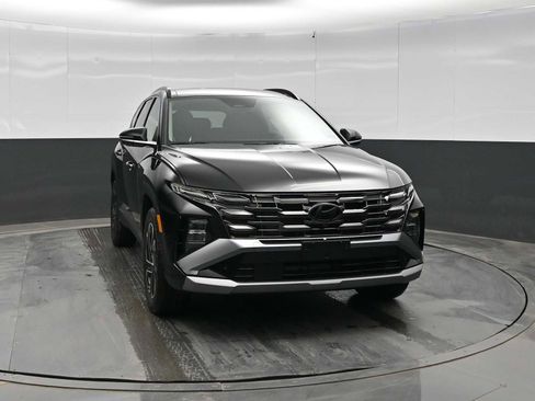 New 2026 Hyundai Tucson Limited AWD/4WD image 2