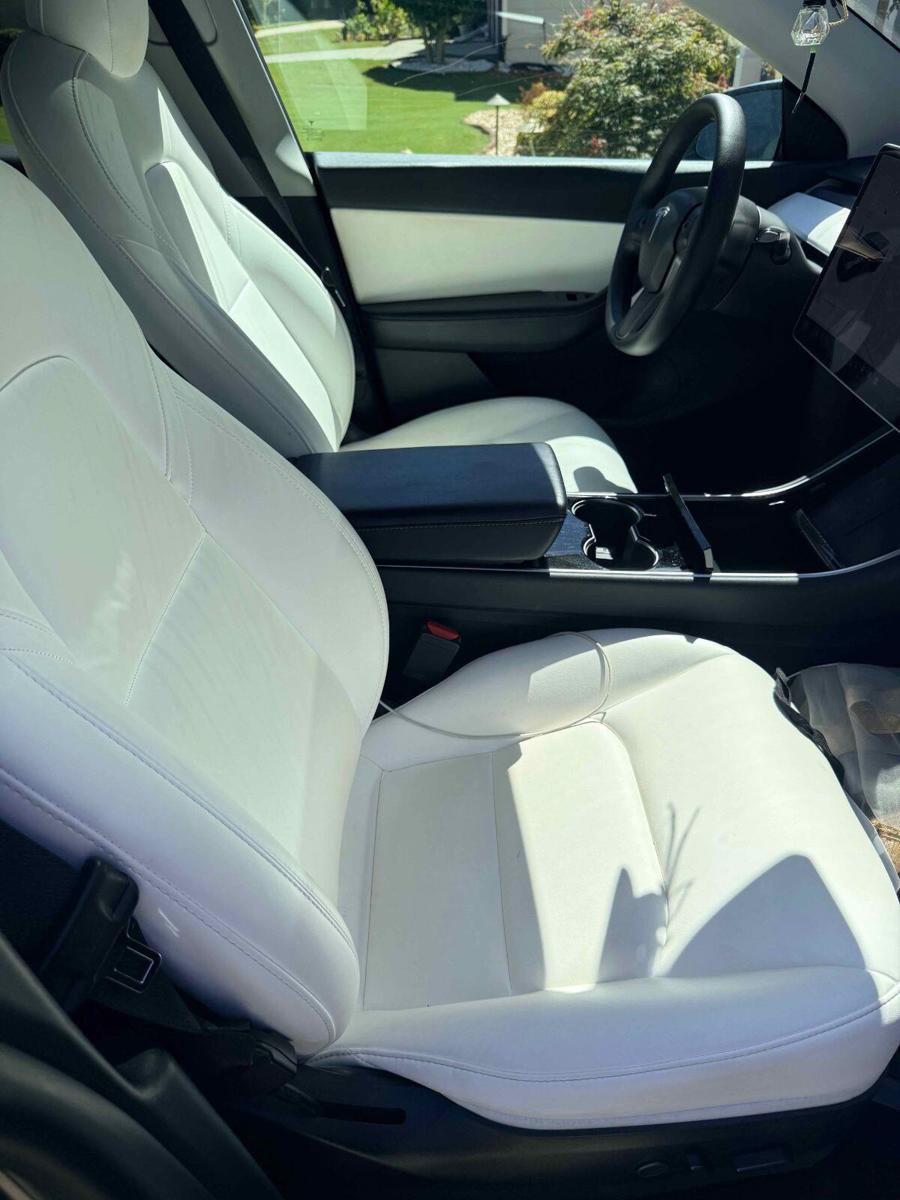 Used 2021 Tesla Model Y Long Range AWD/4WD image 4