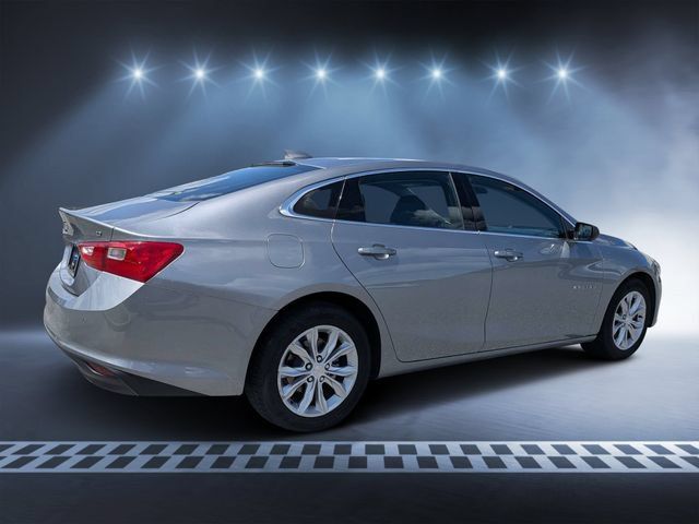 Used 2024 Chevrolet Malibu LT FWD image 3