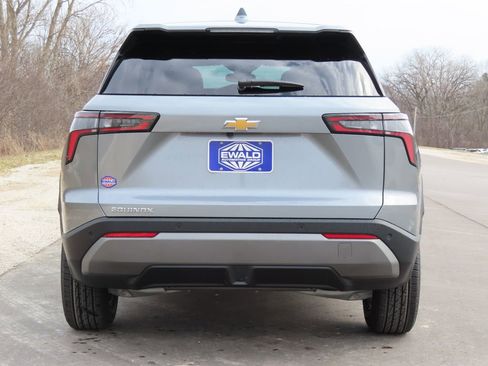 New 2026 Chevrolet Equinox LT FWD image 15