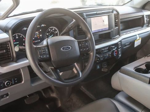 New 2025 Ford F350 XL w/ XL Chrome Package image 18