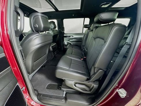 New 2026 Jeep Grand Wagoneer Limited image 29