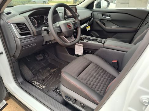 New 2026 Nissan Rogue SV w/ Rock Creek Premium Package AWD/4WD image 2