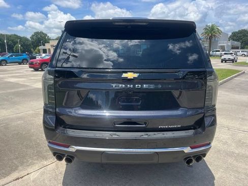 Used 2025 Chevrolet Tahoe Premier RWD image 5