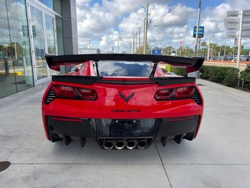 Used 2019 Chevrolet Corvette Stingray Coupe w/ 1LT RWD image 16