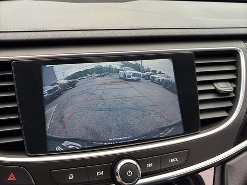 Used 2018 Buick LaCrosse Essence FWD image 6