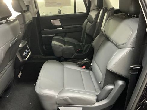 New 2026 Ford Expedition Max Active AWD/4WD image 14