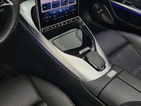 Certified 2022 Mercedes-Benz SL 63 AMG 4MATIC image 12