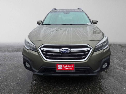 Used 2019 Subaru Outback 2.5i Limited w/ Popular Package #2 AWD/4WD image 2
