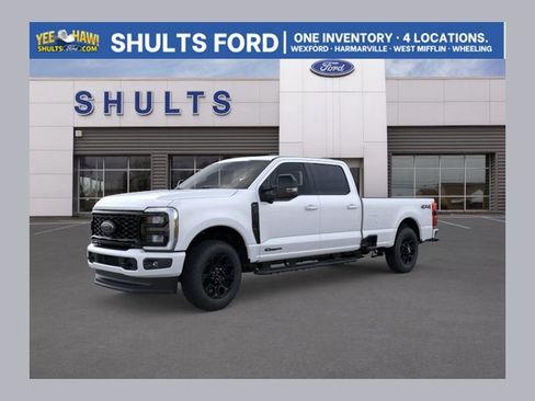 New 2026 Ford F250 Lariat w/ Black Appearance Package image 1