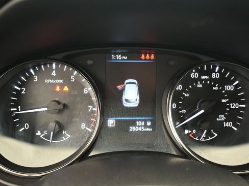 Used 2021 Nissan Rogue Sport SV image 16