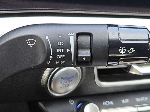 Used 2024 Hyundai Sonata SEL FWD image 22