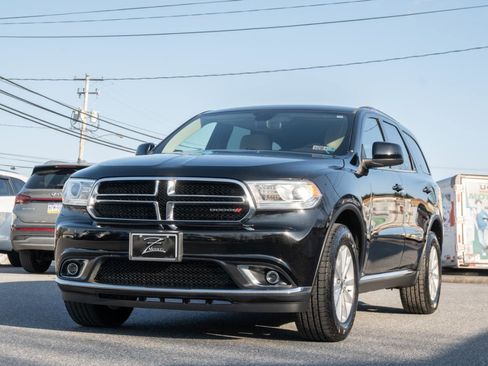 Used 2019 Dodge Durango SXT image 6