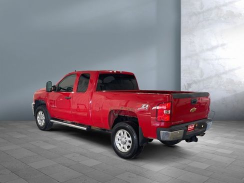 Used 2013 Chevrolet Silverado 2500 LT w/ Interior Plus Package image 4