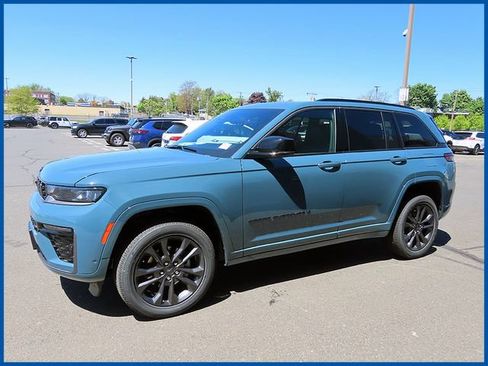 New 2026 Jeep Grand Cherokee Limited AWD/4WD image 1