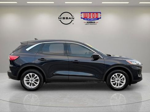 Used 2021 Ford Escape SE w/ Convenience Package image 2