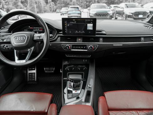 Used 2023 Audi S4 Premium Plus w/ Premium Plus Package AWD/4WD image 8