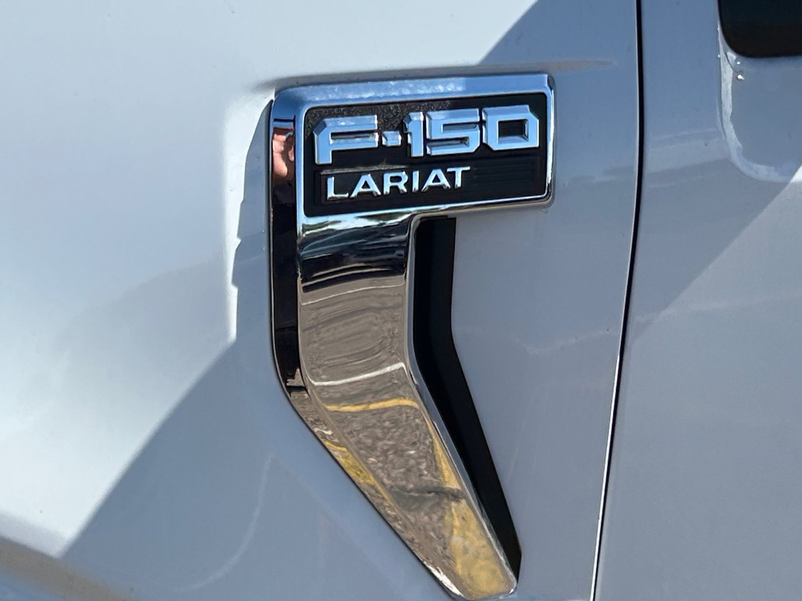 New 2026 Ford F150 Lariat w/ Equipment Group 501A Mid AWD/4WD image 24