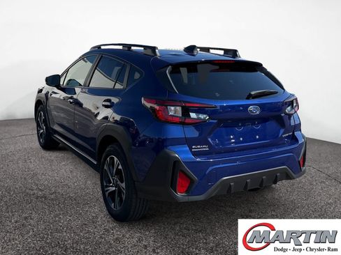 Used 2025 Subaru Crosstrek 2.0i Premium AWD/4WD image 3