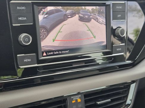 Certified 2024 Volkswagen Taos S FWD image 22