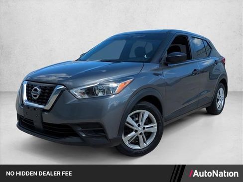 Used 2020 Nissan Kicks S FWD image 1