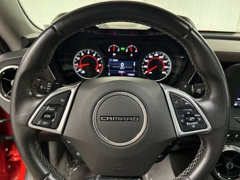 Certified 2022 Chevrolet Camaro LT RWD image 11